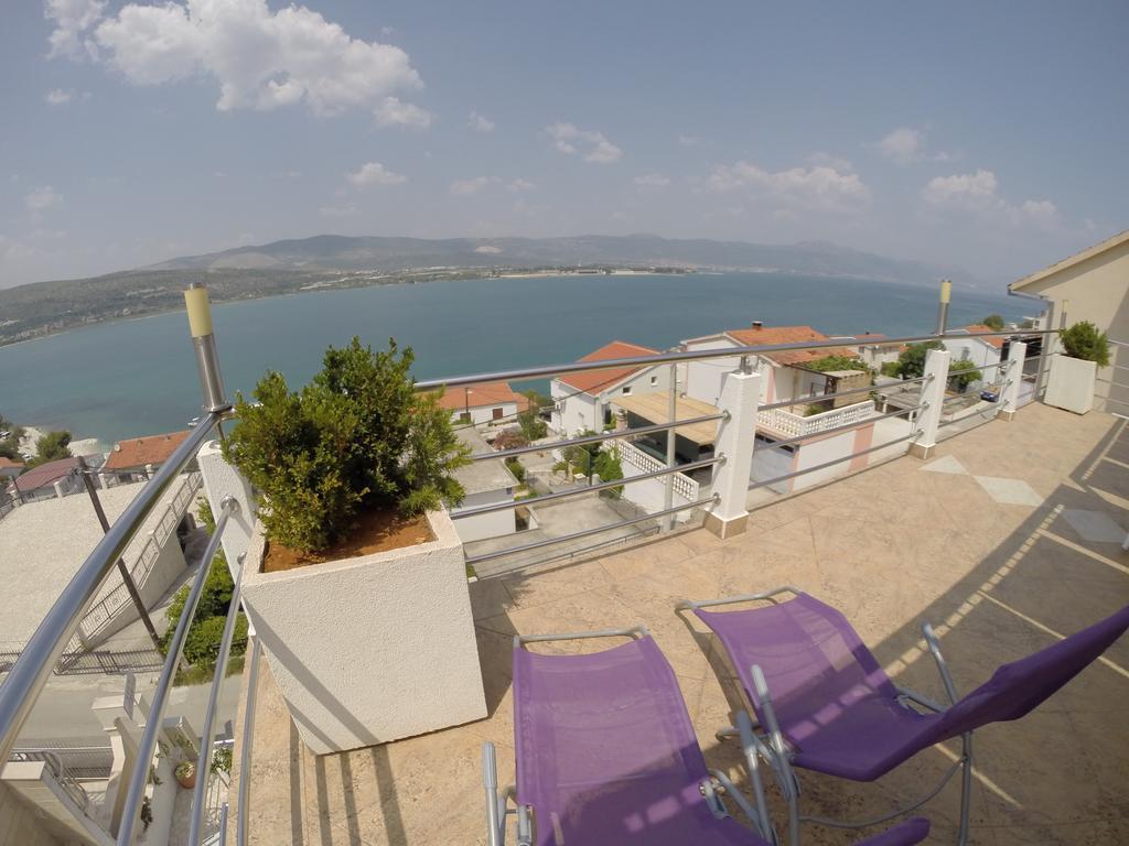 Palace View Trogir Bagian luar foto