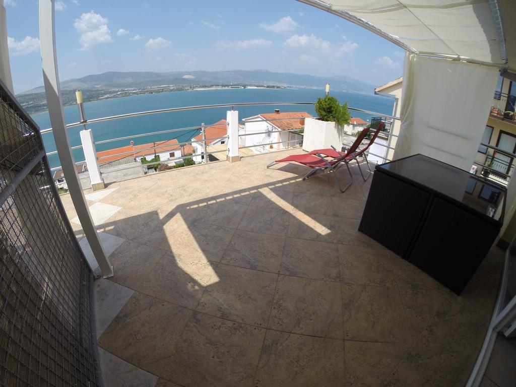 Palace View Trogir Bagian luar foto