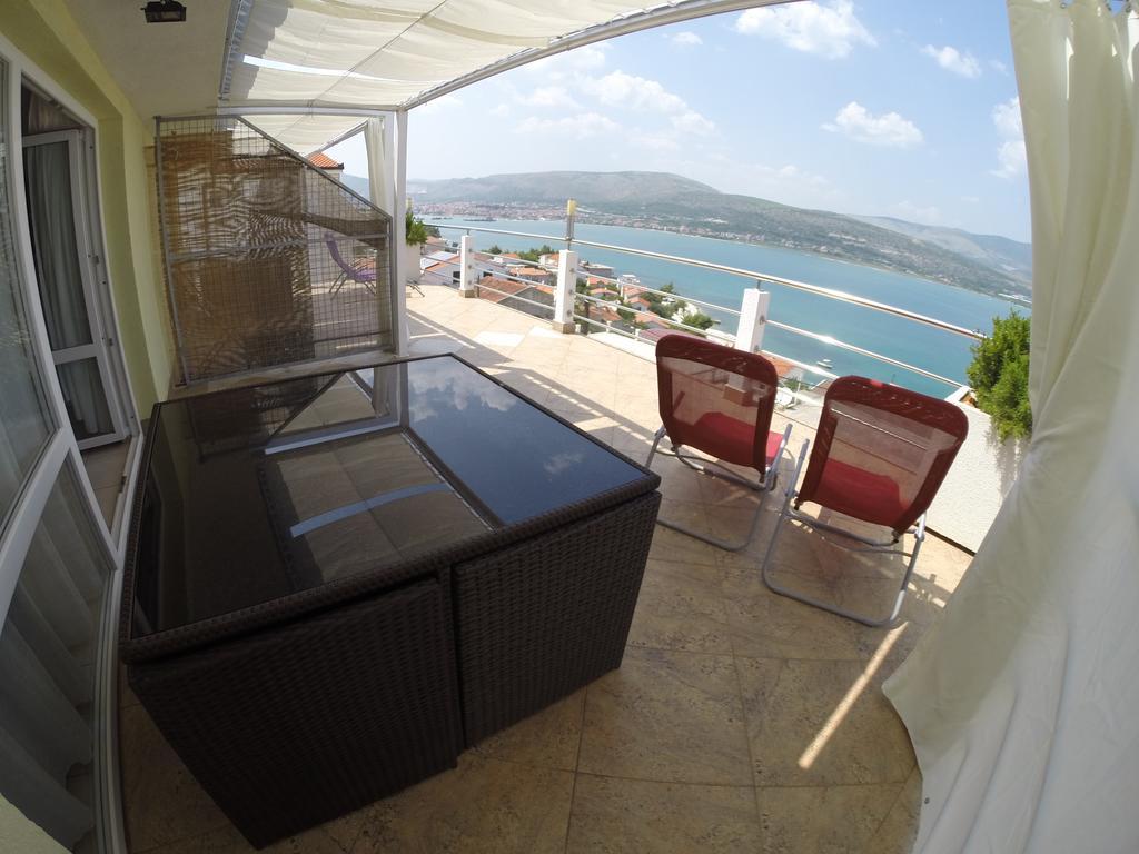 Palace View Trogir Bagian luar foto